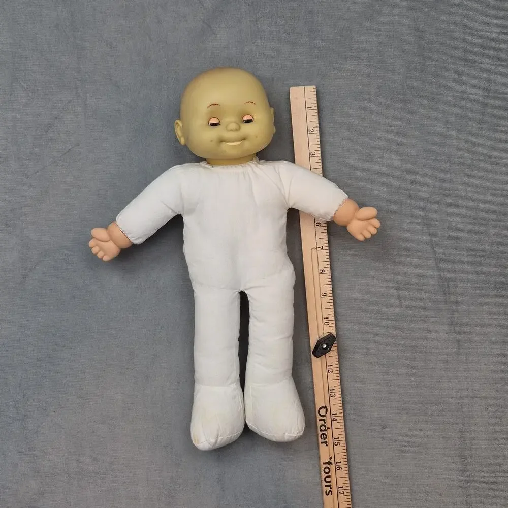 Uneeda Doll Co. Inc. Tummy Talks Doll Open Close Blue Eyes 14